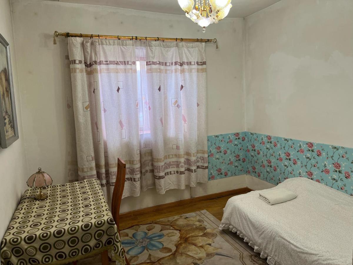Gana'S Guest House And Tours Oelan-bator Buitenkant foto