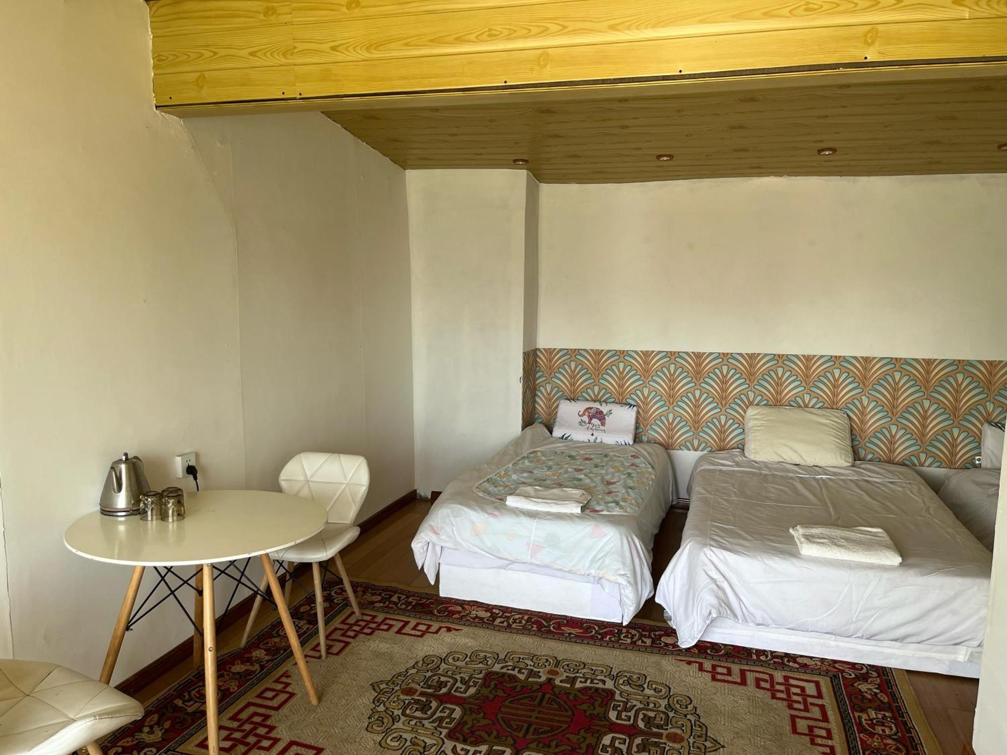Gana'S Guest House And Tours Oelan-bator Buitenkant foto