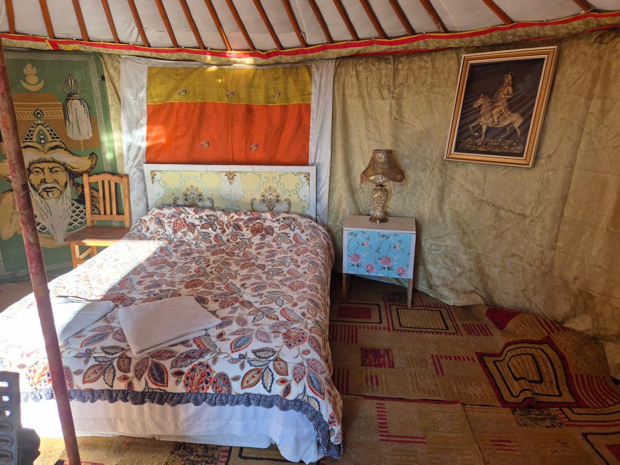 Gana'S Guest House And Tours Oelan-bator Buitenkant foto
