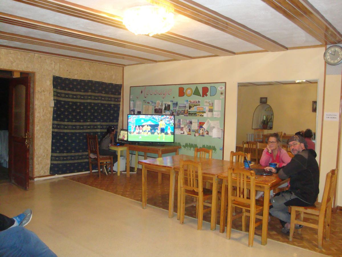 Gana'S Guest House And Tours Oelan-bator Buitenkant foto